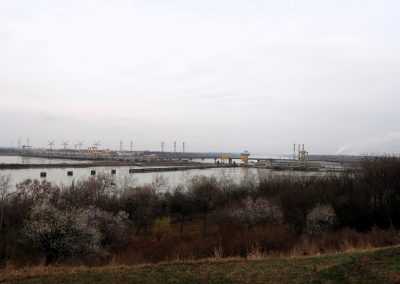 Panoramski pogled na hidroelektrarno Djerdap 2