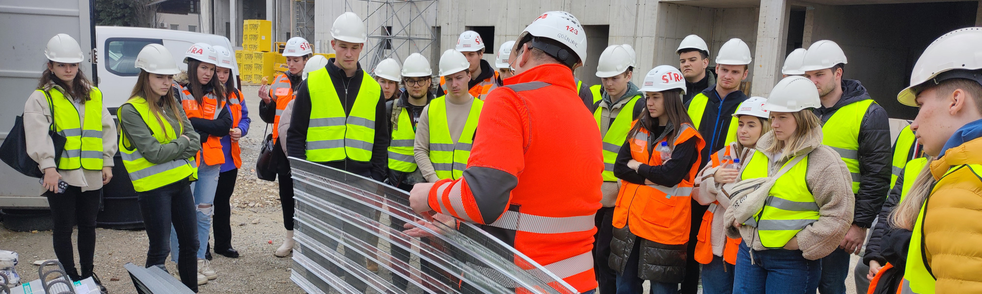 fgg_stavb_06 Ogled gradbišča v okviru drugostopenjskega študija Stavbarstvo