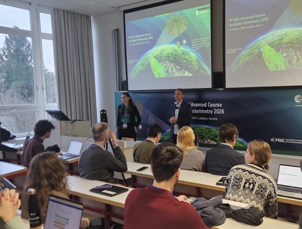 Udeležence sta pozdravila tudi prof. dr. Krištof Oštir in dr. Ana Potočnik Buhvald z UL FGG, ki sta bila glavna organizatorja dogodka (Vir: UL FGG).